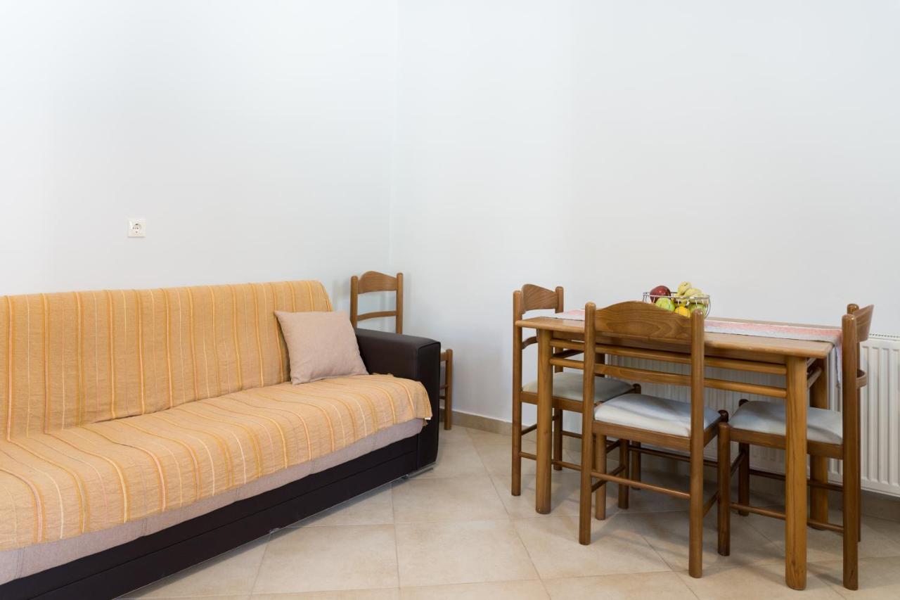 Vilatoria Guesthouse Agia Thekli Dış mekan fotoğraf